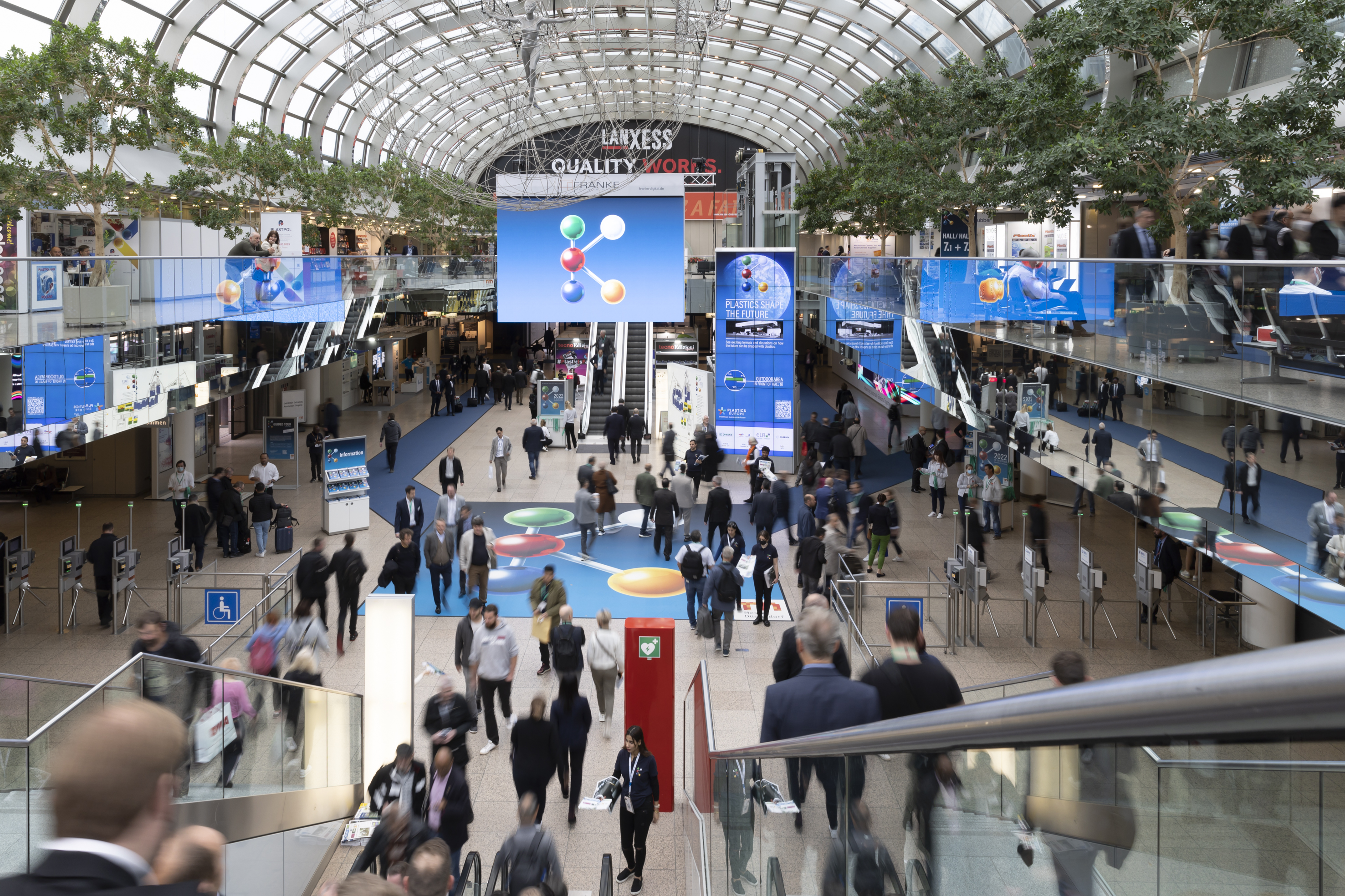 亮相2025德国K展 | 鹿山携多领域核心材料践行可持续发展